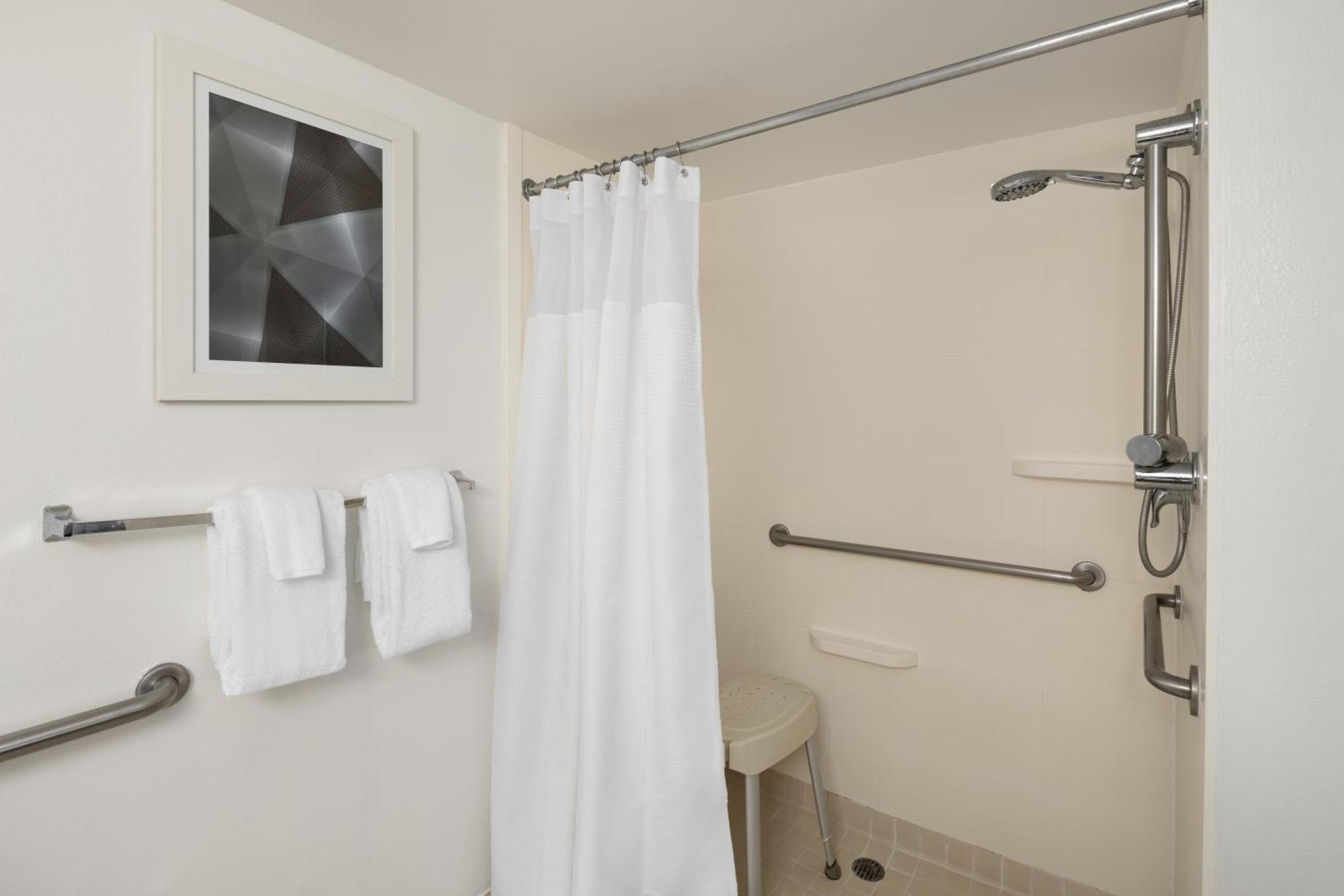Towneplace Suites By Marriott Seattle Southcenter Kent Eksteriør bilde