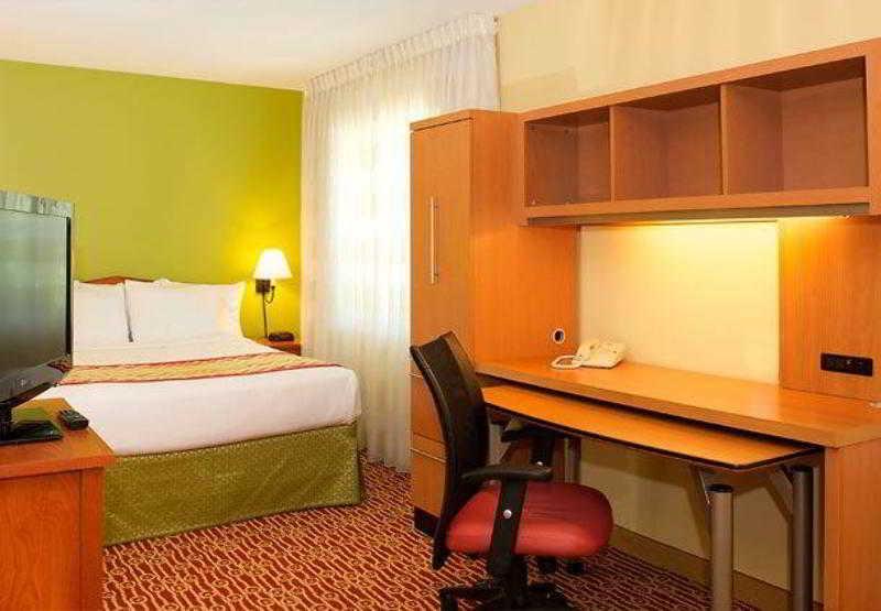 Towneplace Suites By Marriott Seattle Southcenter Kent Eksteriør bilde